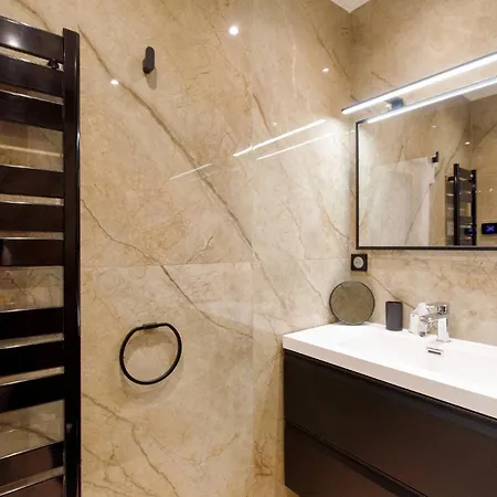 Garance - Cocon Confort, Wifi, Climatisation Au Calme Apartment Le Cannet